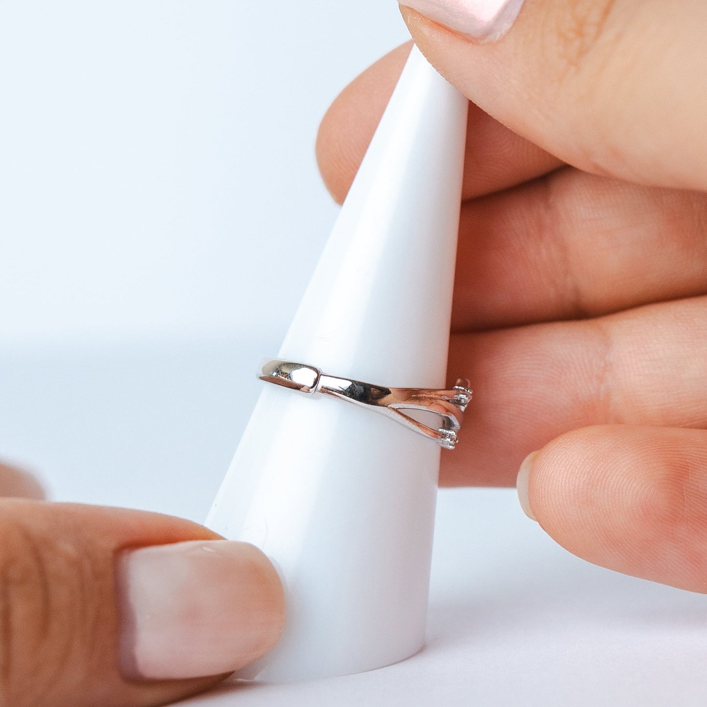 Anillo ajustable estrella circones