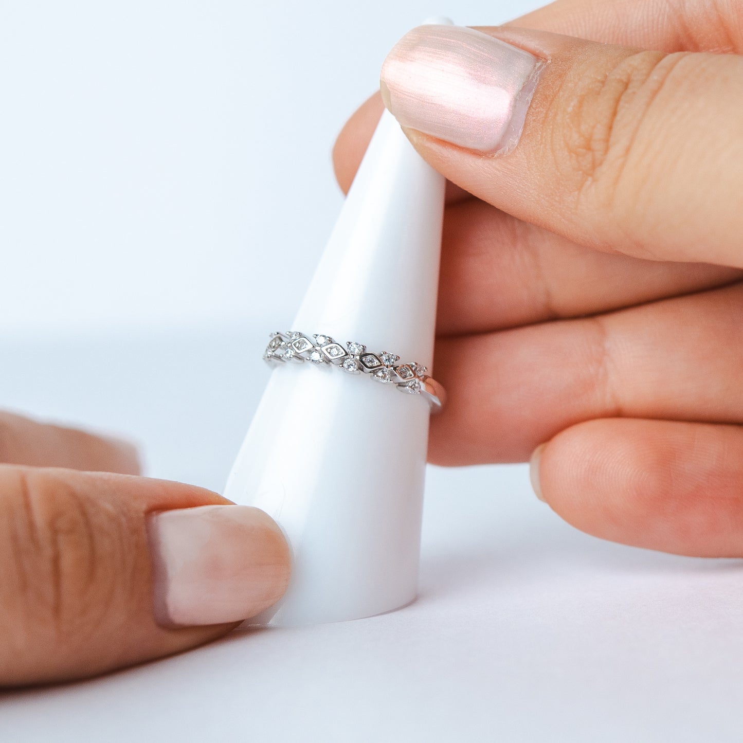 Anillo ajustable circones rombos