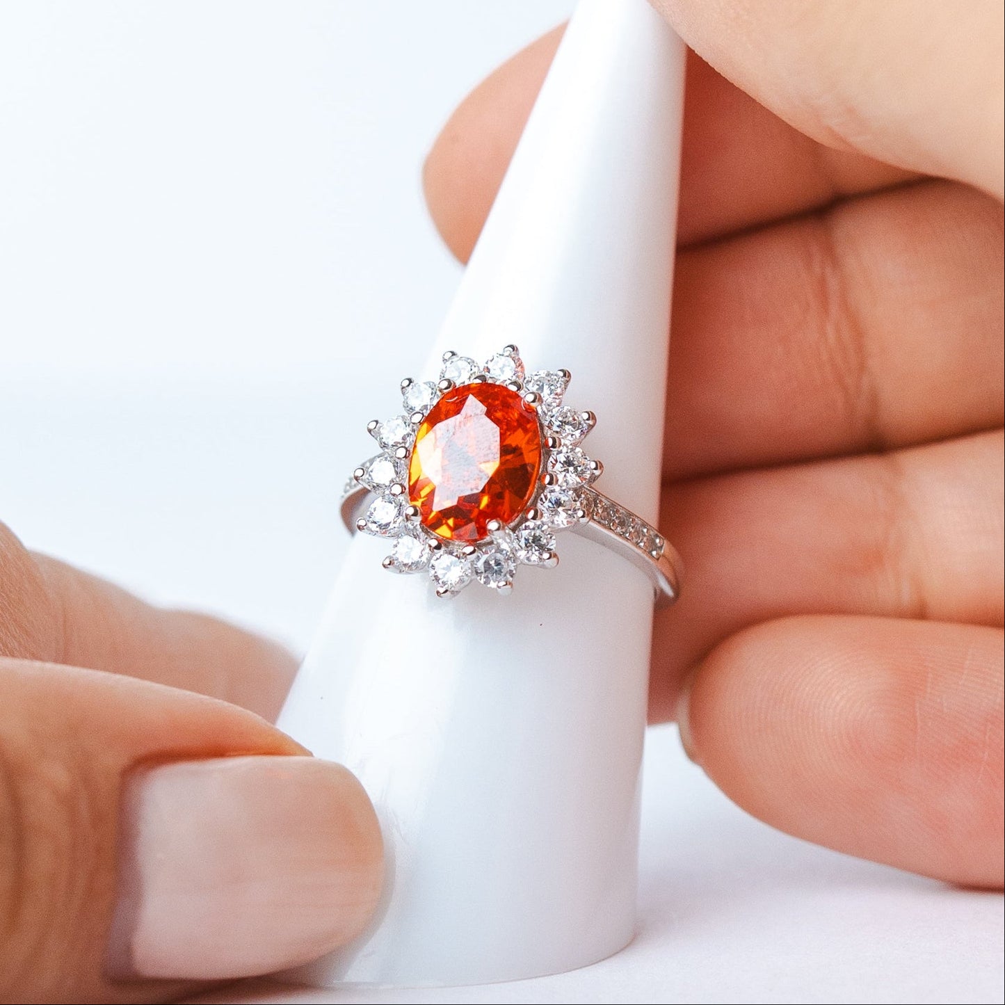 Anillo ajustable circón naranja