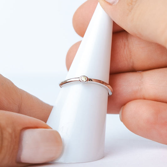 Anillo ajustable circón amarillo minimal