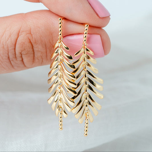 Aros colgantes Hojas bañado en oro
