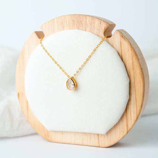 Collar gota de luz bañado en oro