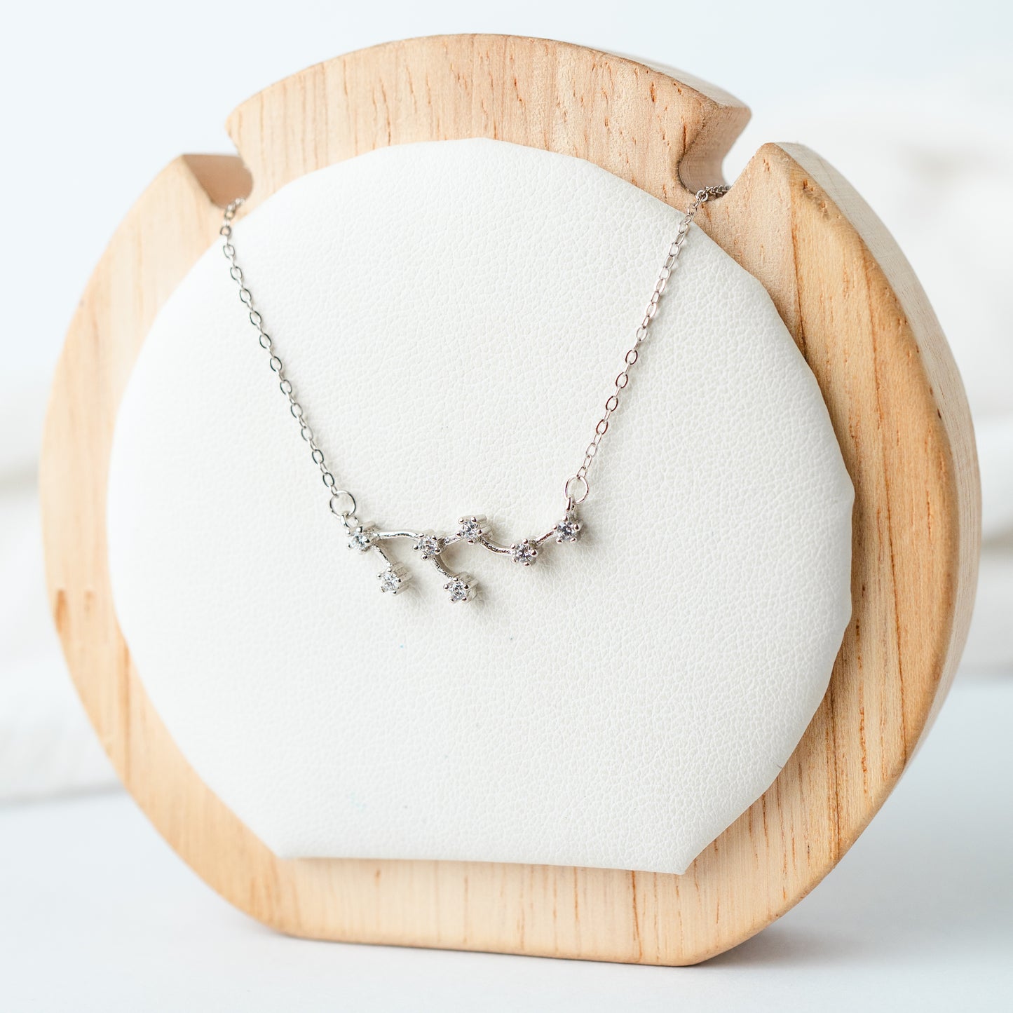 Collar Zodiac constelación Leo