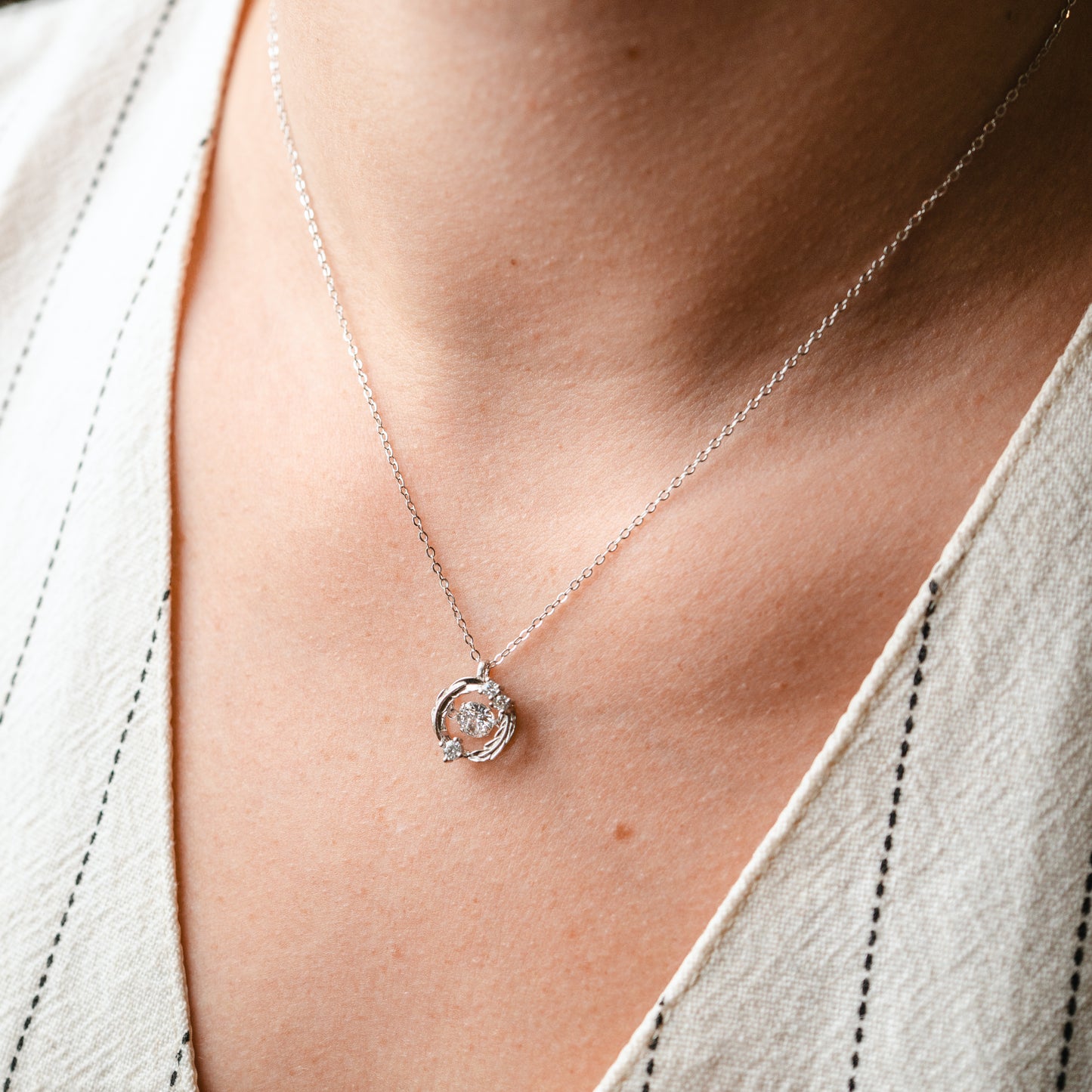 Collar Órbita punto de luz