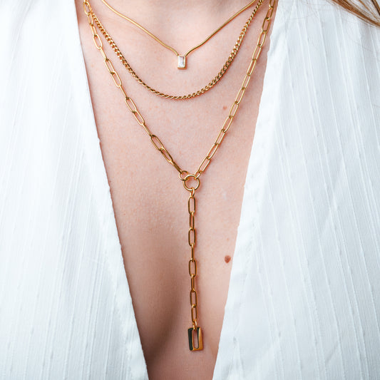 Collar triple bañado en oro