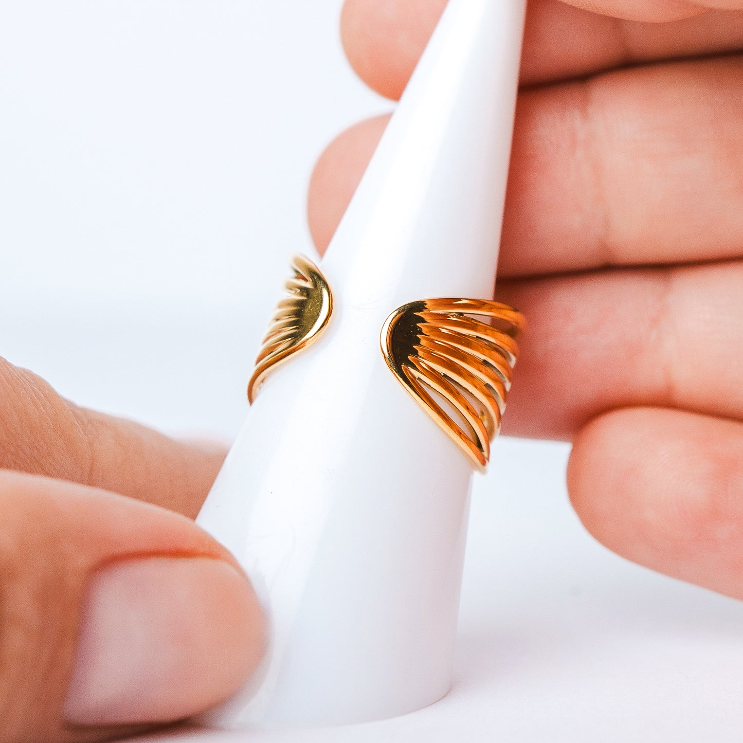 Anillo Cruce Líneas Gold