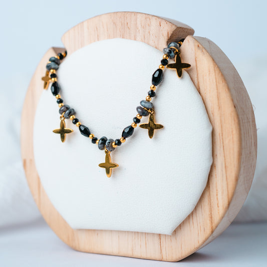 Collar Cruces Noir Gold