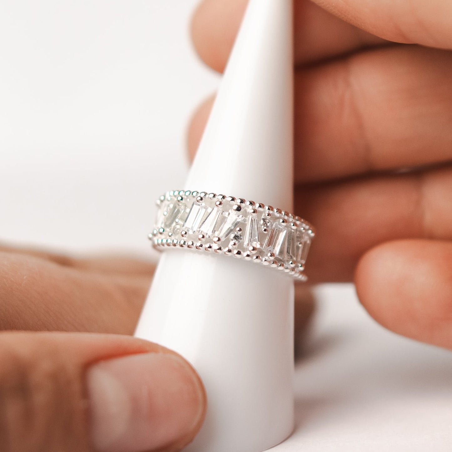 Anillo ajustable circones