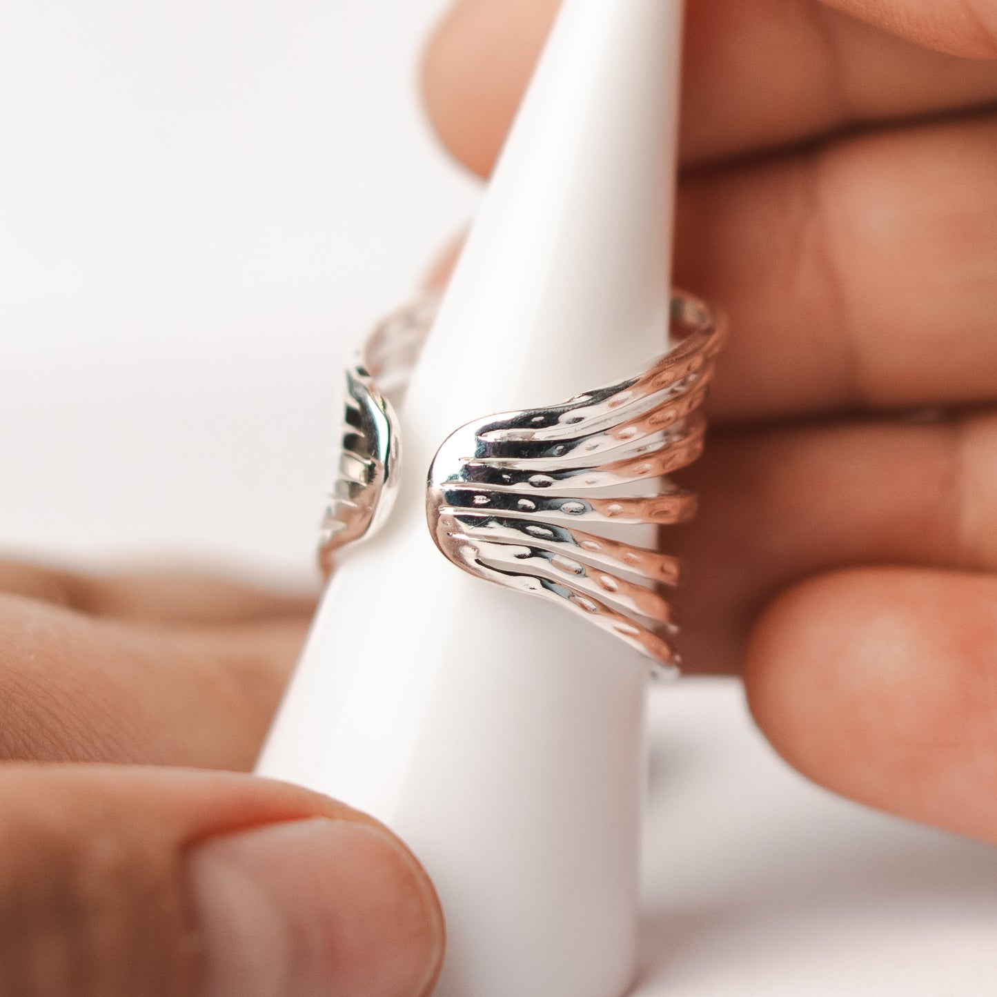 Anillo ajustable lineas