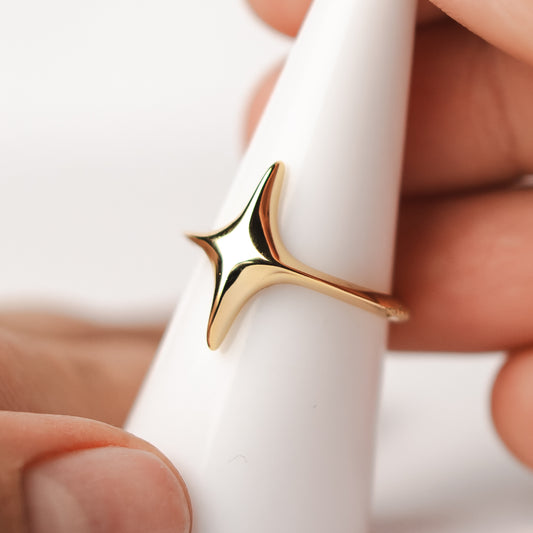 Anillo ajustable estrella fugaz bañado en oro