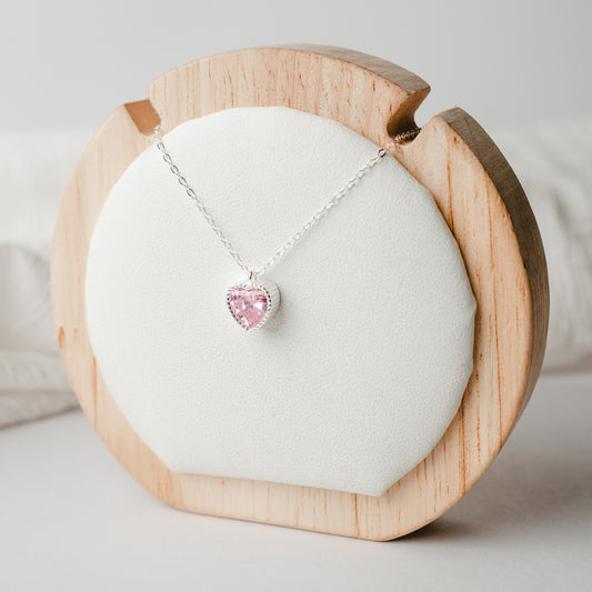 Collar punto de luz corazón rosado