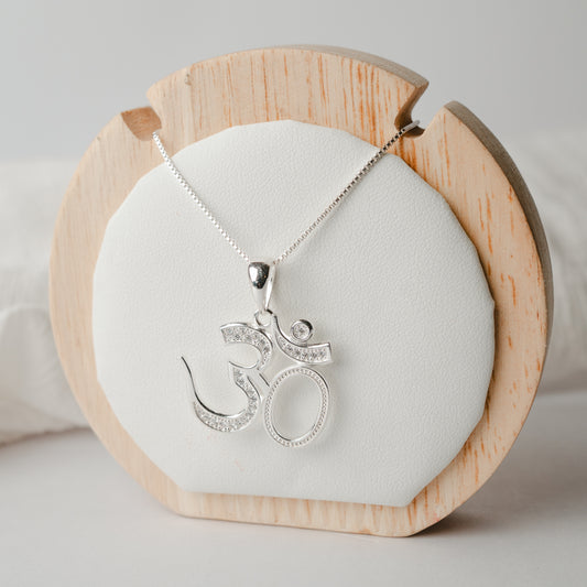 Collar yoga OM circones