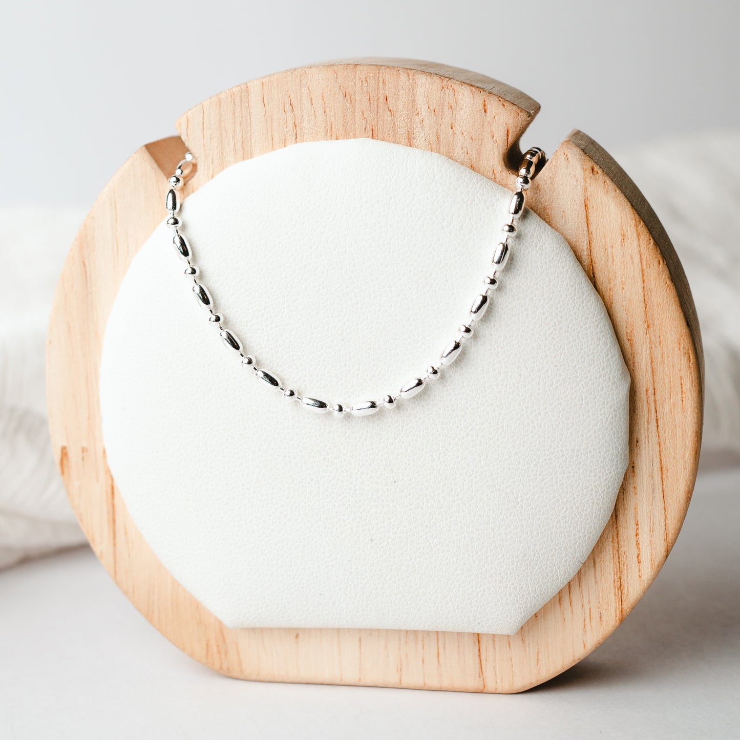 Cadena chocker de mostacillas