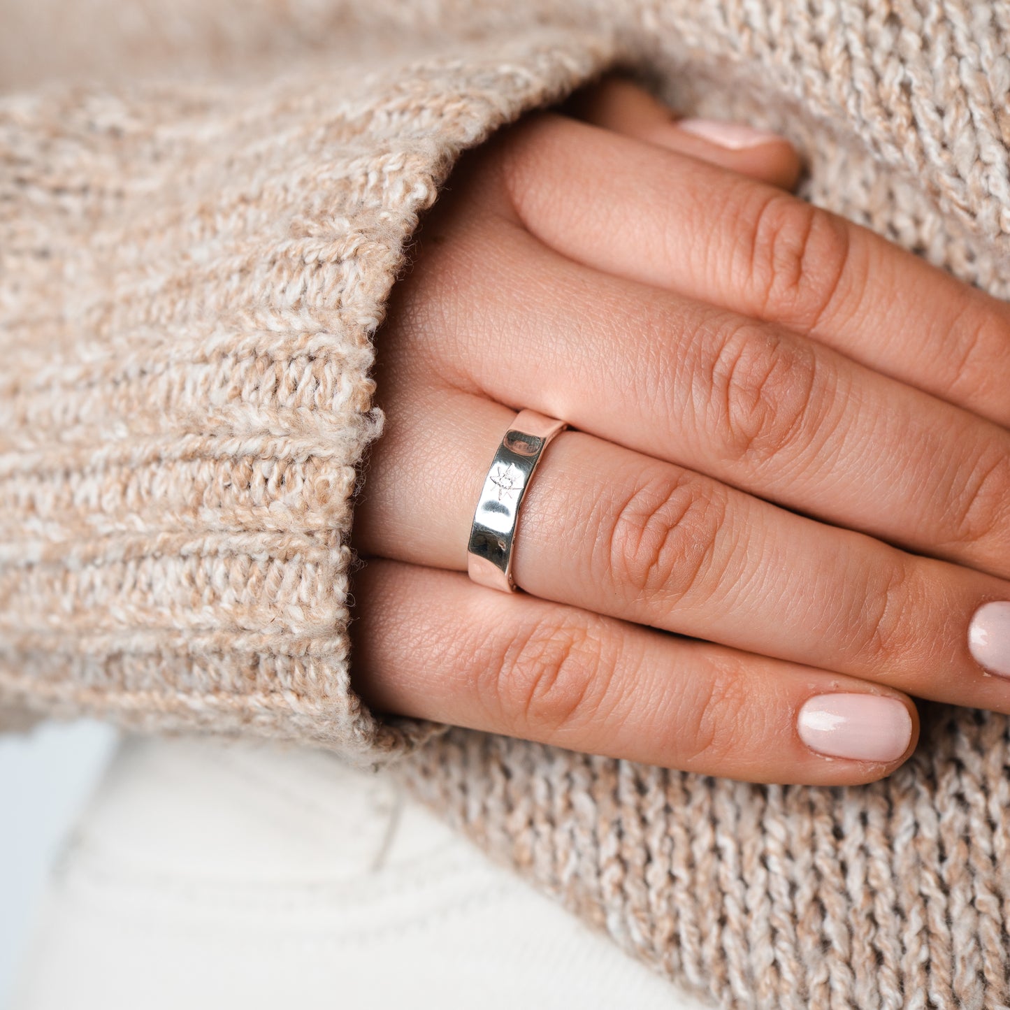 Anillo ajustable circón estrella fugaz