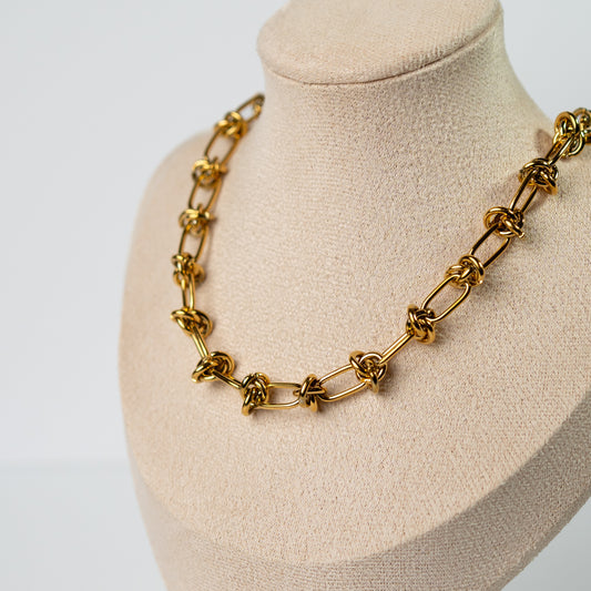 Collar eslabones bañado en oro