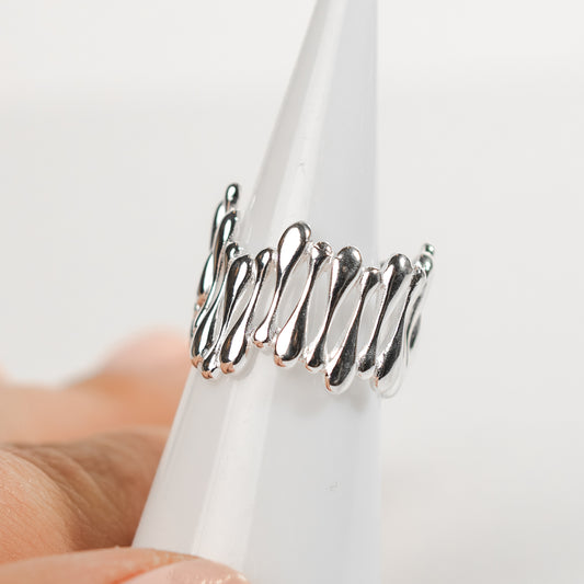 Anillo ajustable lineas