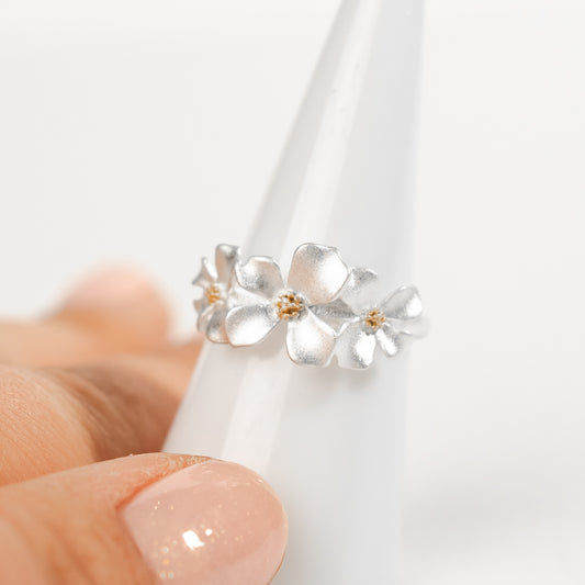 Anillo ajustable flores