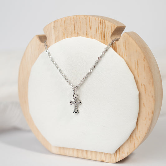 Collar cruz circones