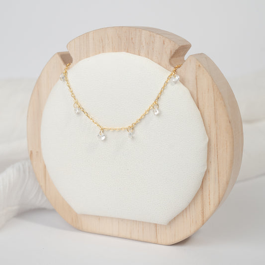Collar varios circones bañado en oro