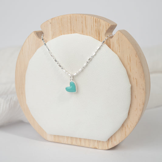 Collar corazón verde