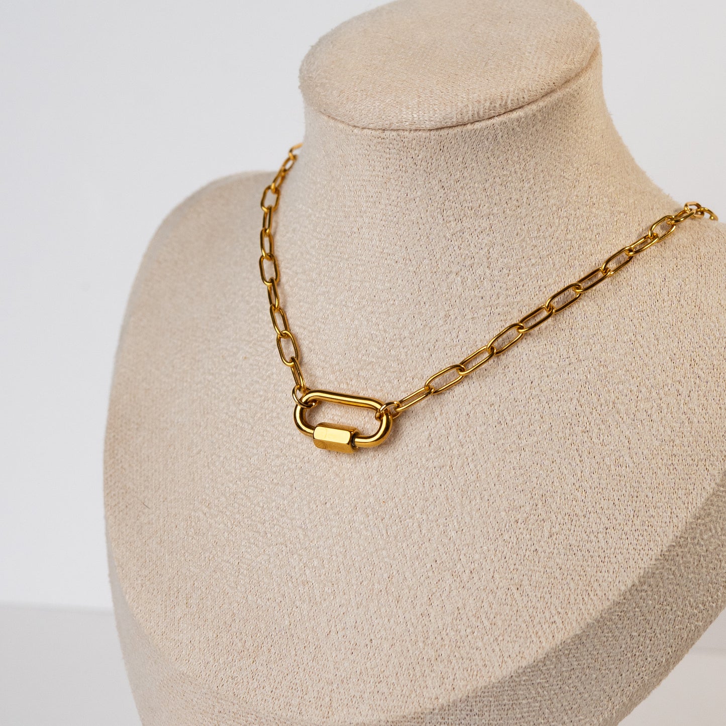 Collar eslabones bañado en oro