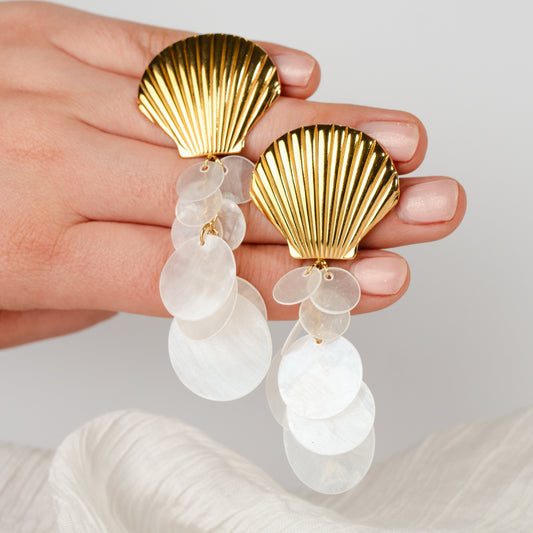 Aros colgantes conchita bañado en oro