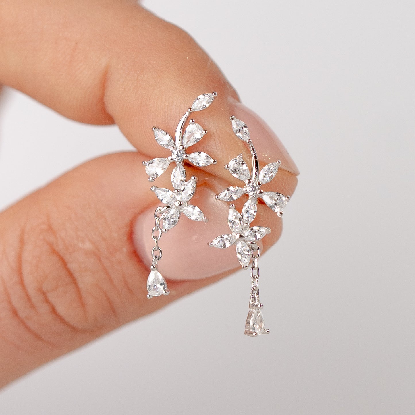 Aros colgante flores de circones