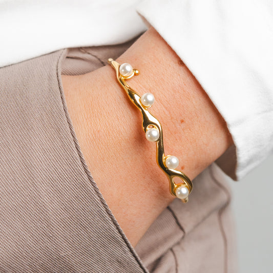 Pulsera esclava perlas bañado en oro