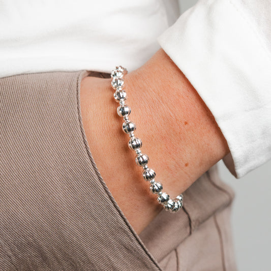 Pulsera esferas diseño
