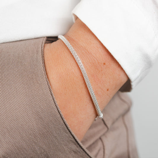 Pulsera tejida