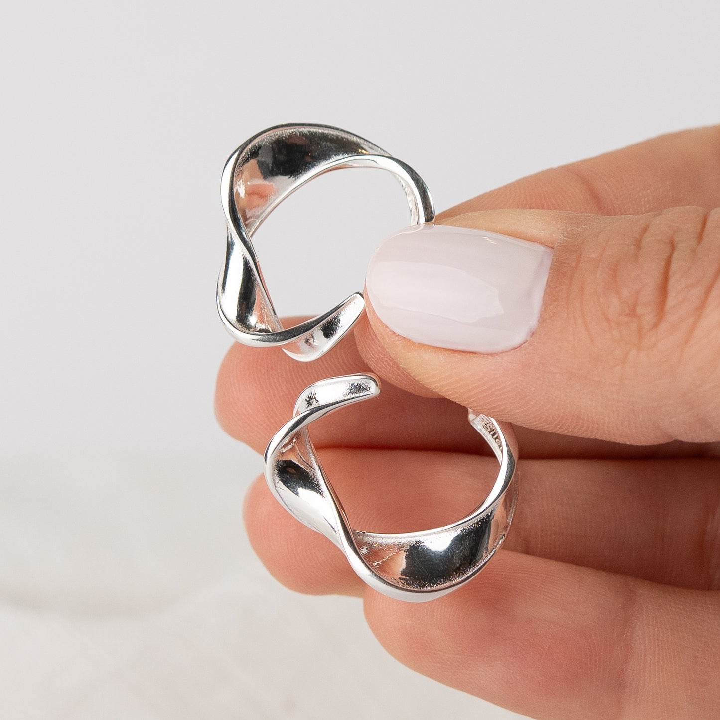 Aros semi argolla irregular