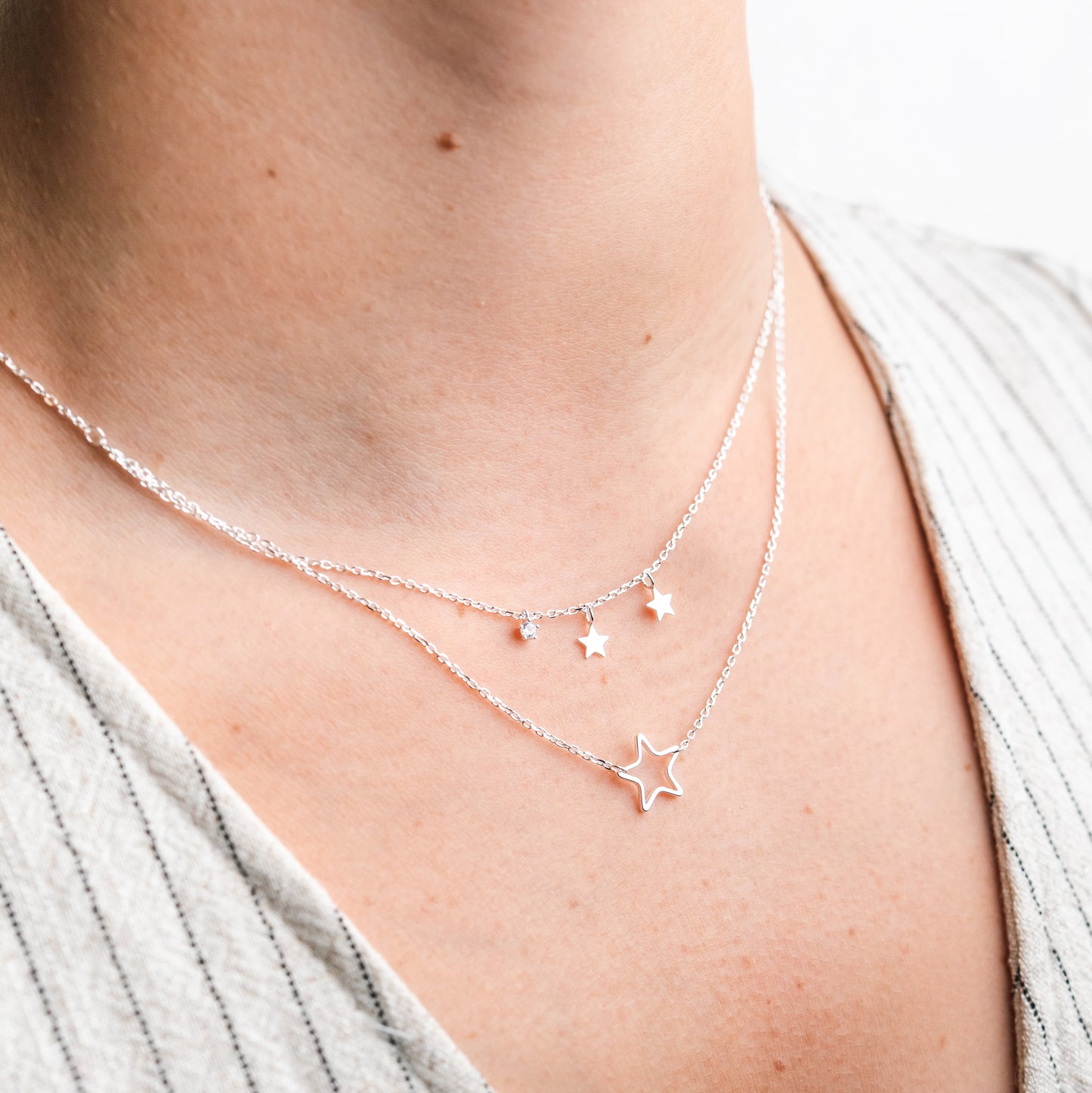 Collar doble estrellas y circón