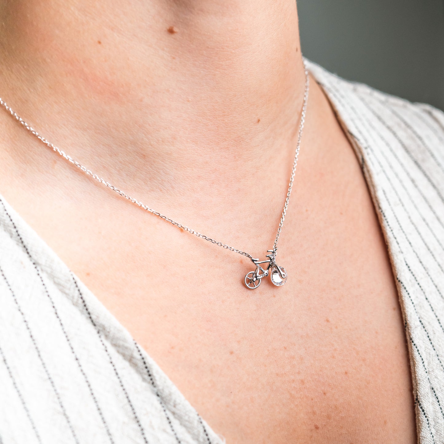 Collar bicicleta circones