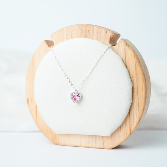 Collar punto de luz corazón rosado