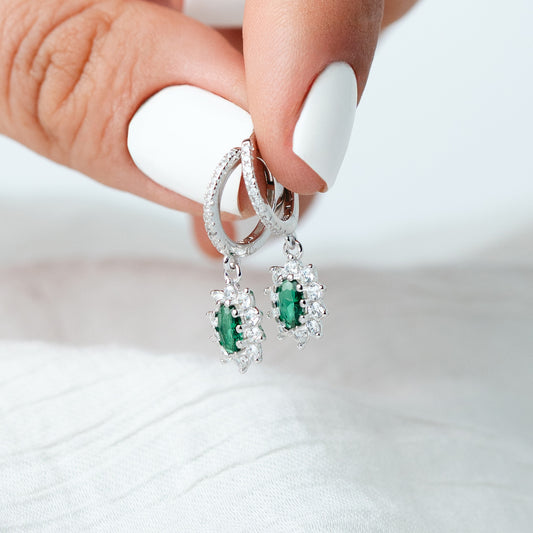 Aros argolla huggie esmeralda imperial