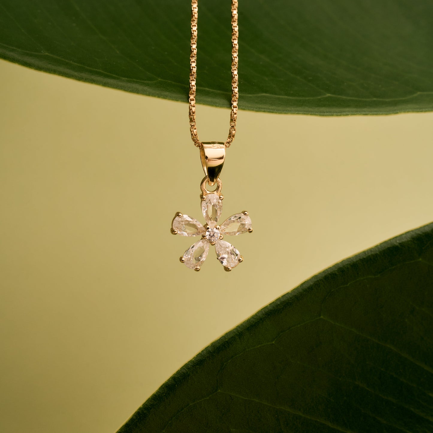 Collar flor azalea