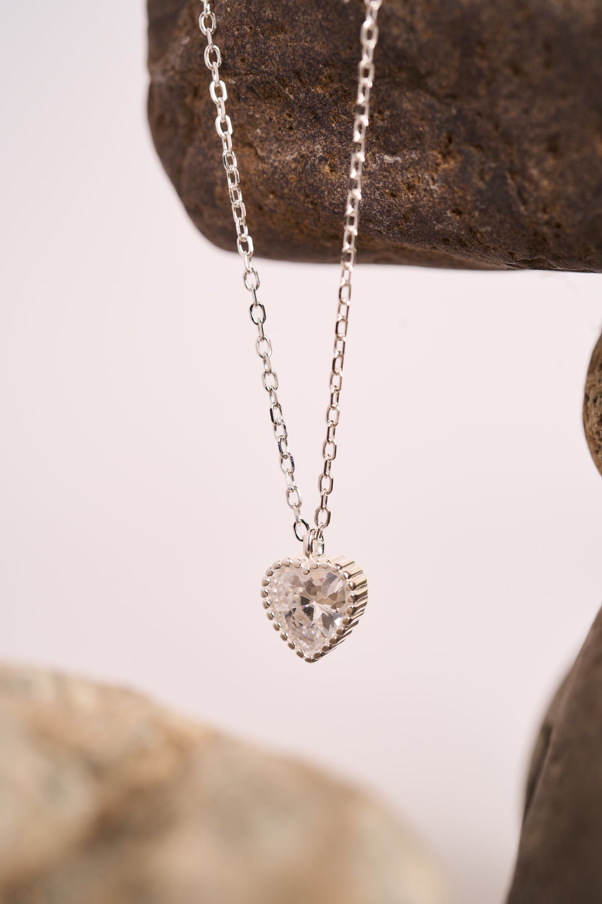 Collar punto corazón