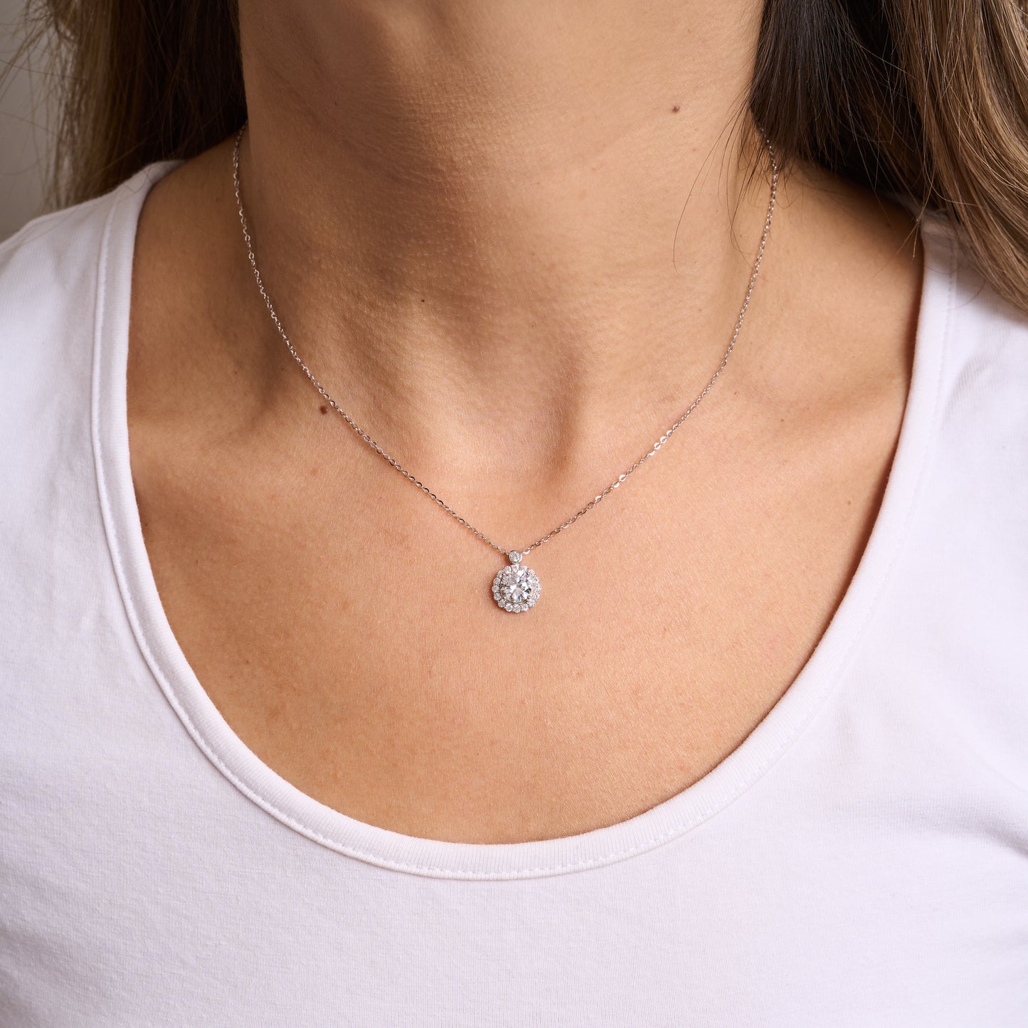 Collar aura luz